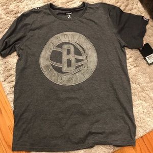 Men’s NWT Brooklyn Nets Shirt Large